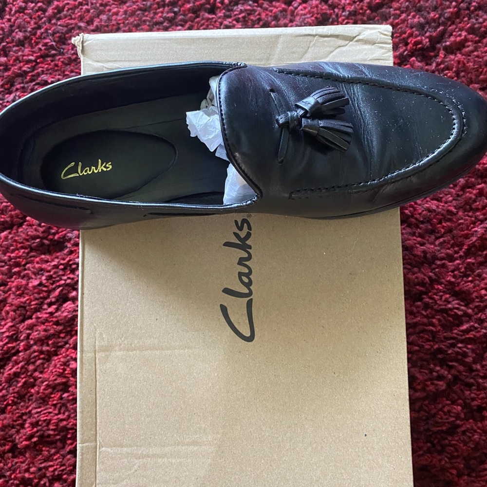 Black Mens Clark’s dress shoes